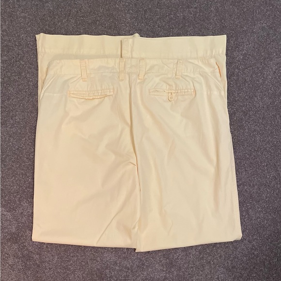 Light yellow wide leg pant. - Picture 2 of 3